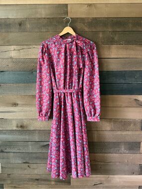 Vintage Tollocution Paisley Secretary Midi Dress Tie Neck Long Sleeve